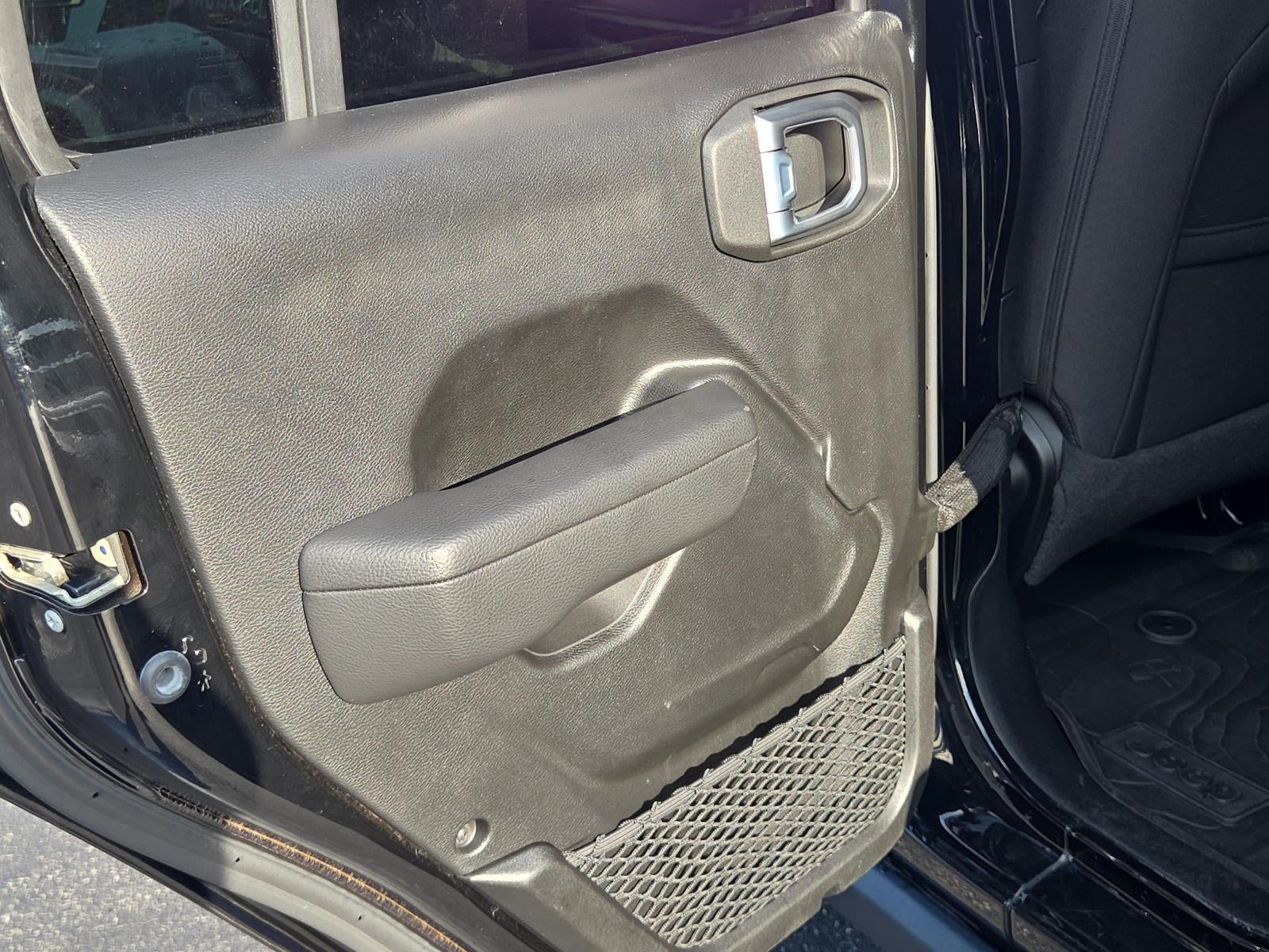 2022 Jeep Wrangler Unlimited High Tide 4x4