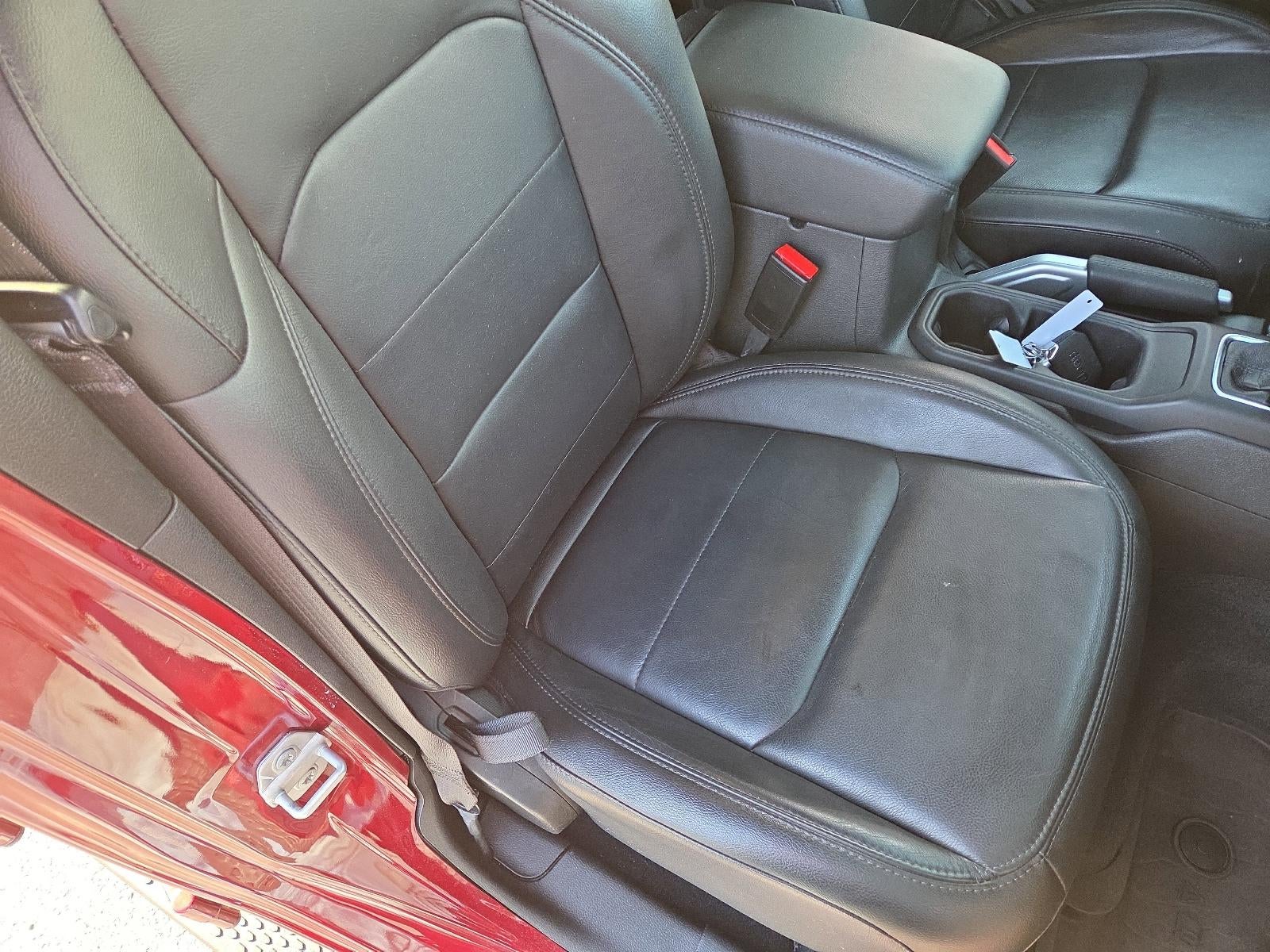 2022 Jeep Wrangler Unlimited Sahara Altitude 4x4