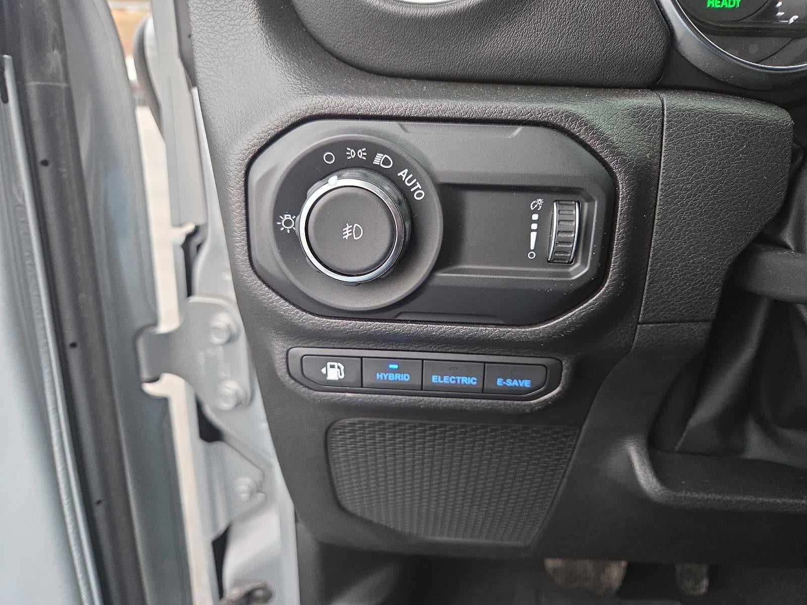 2023 Jeep Wrangler 4xe Sahara 4x4