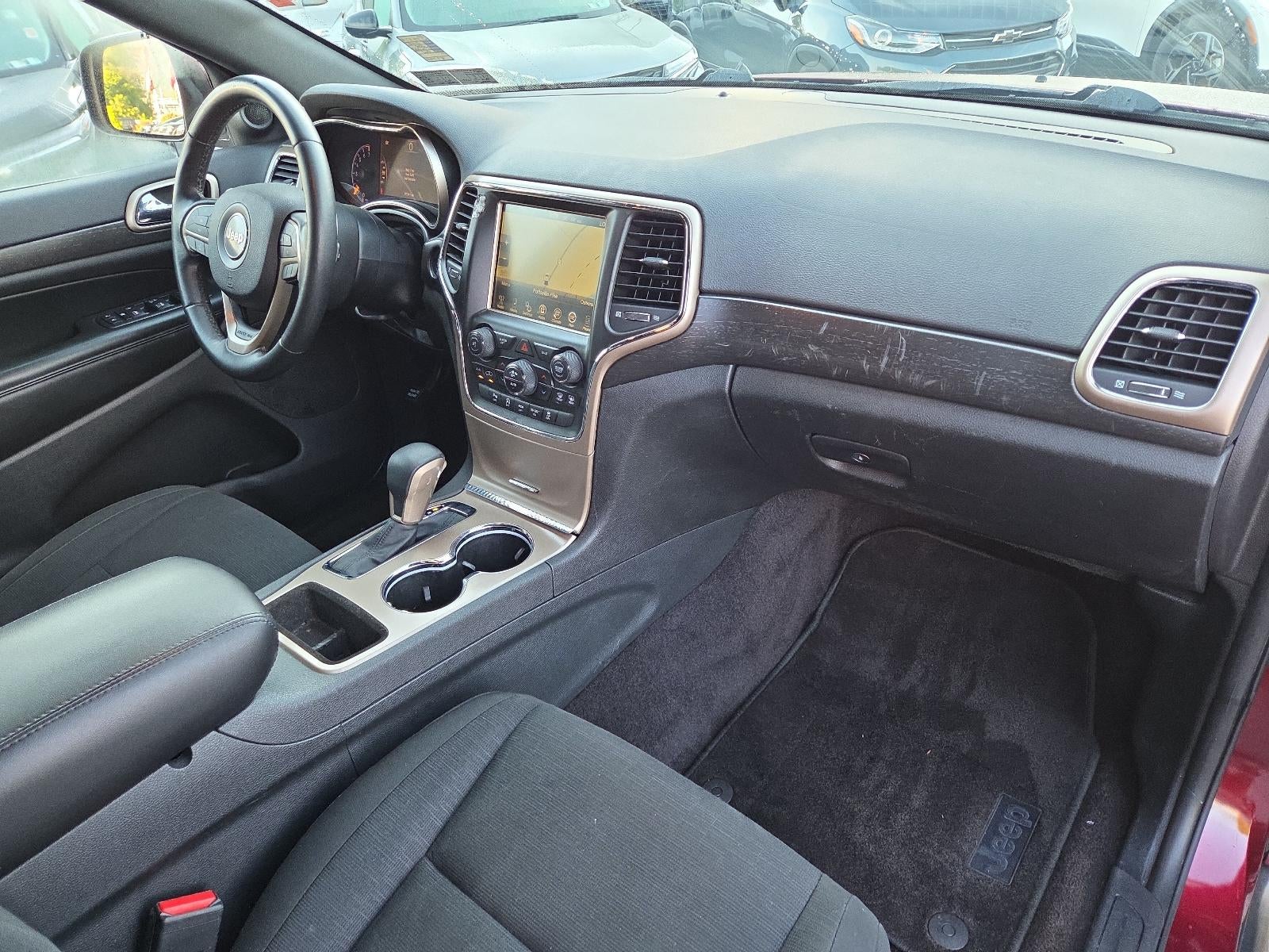 2016 Jeep Grand Cherokee 4WD 4dr Laredo