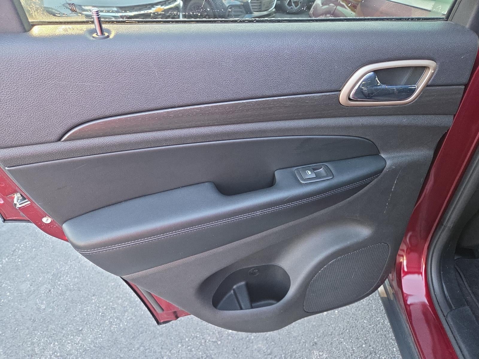 2016 Jeep Grand Cherokee 4WD 4dr Laredo