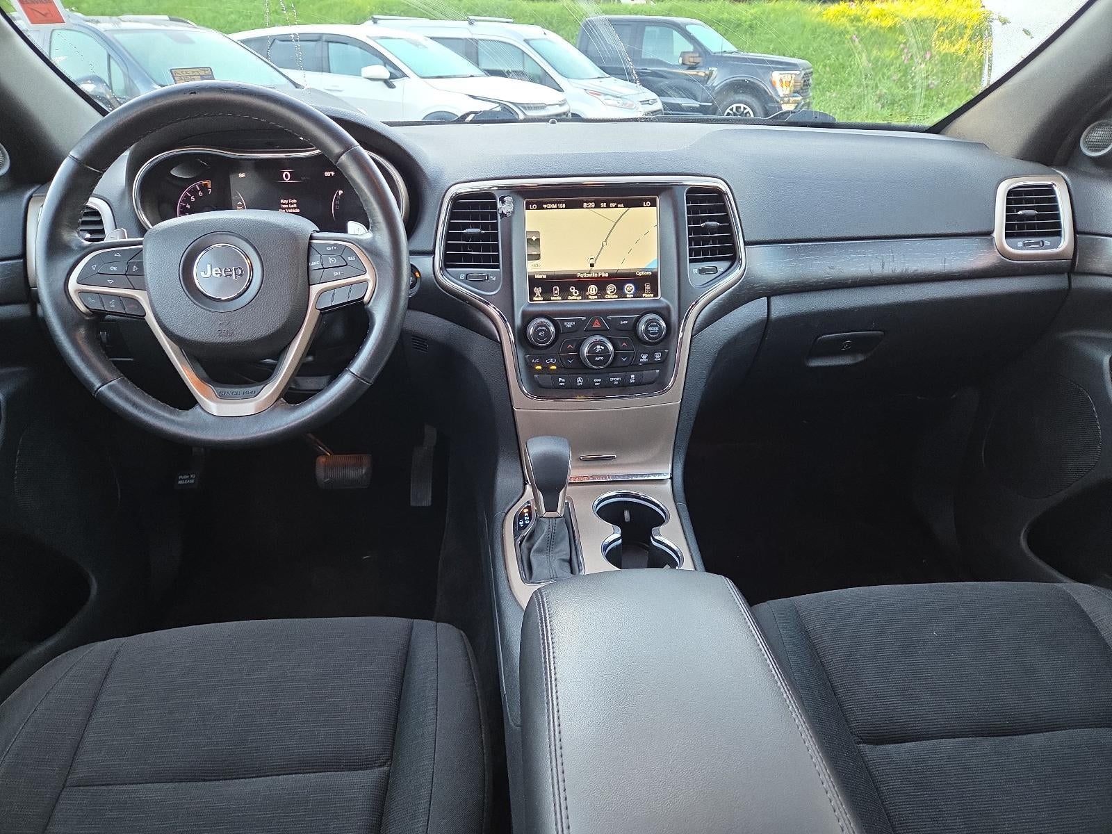 2016 Jeep Grand Cherokee 4WD 4dr Laredo