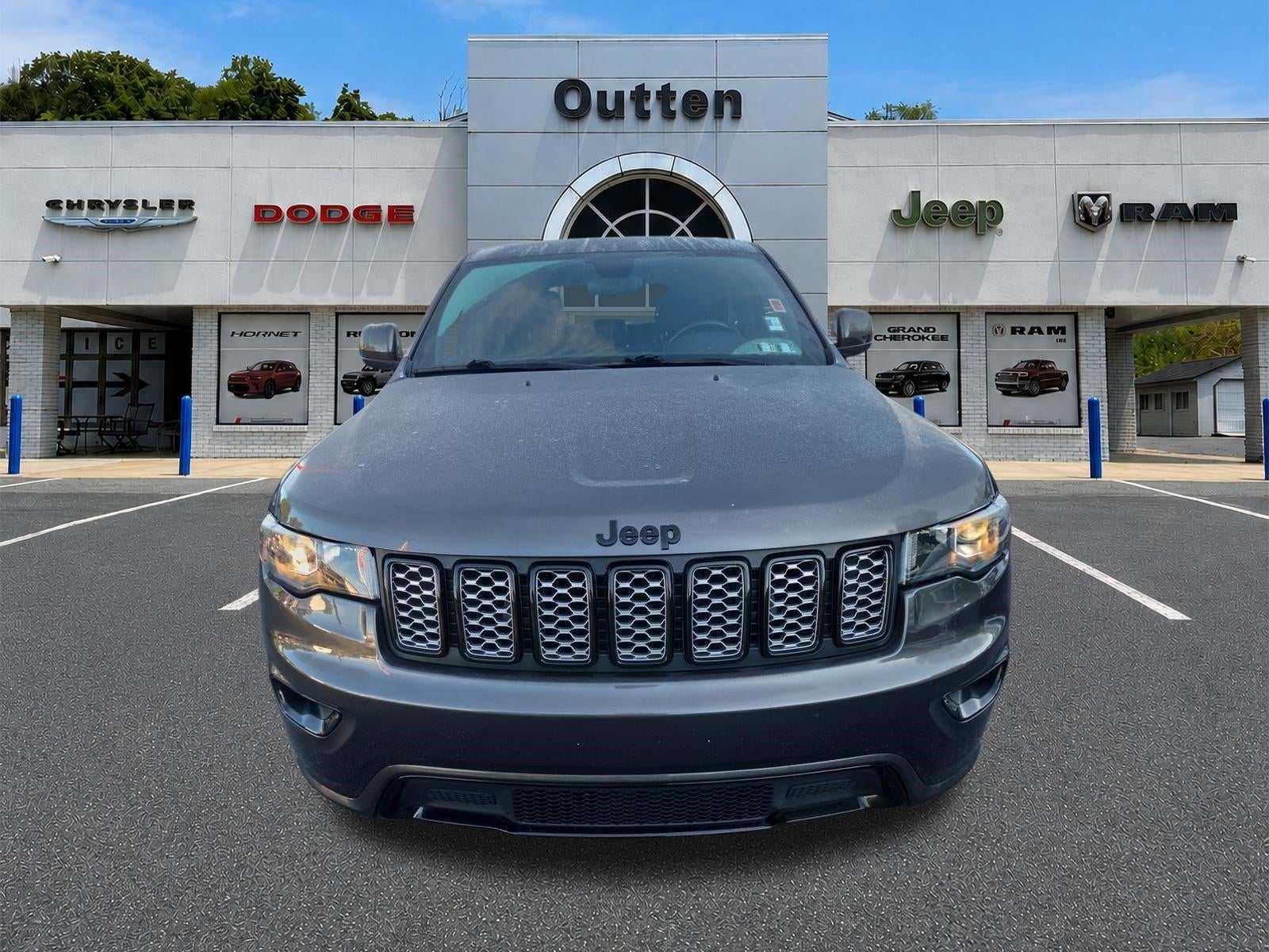 2021 Jeep Grand Cherokee Laredo X 4x4
