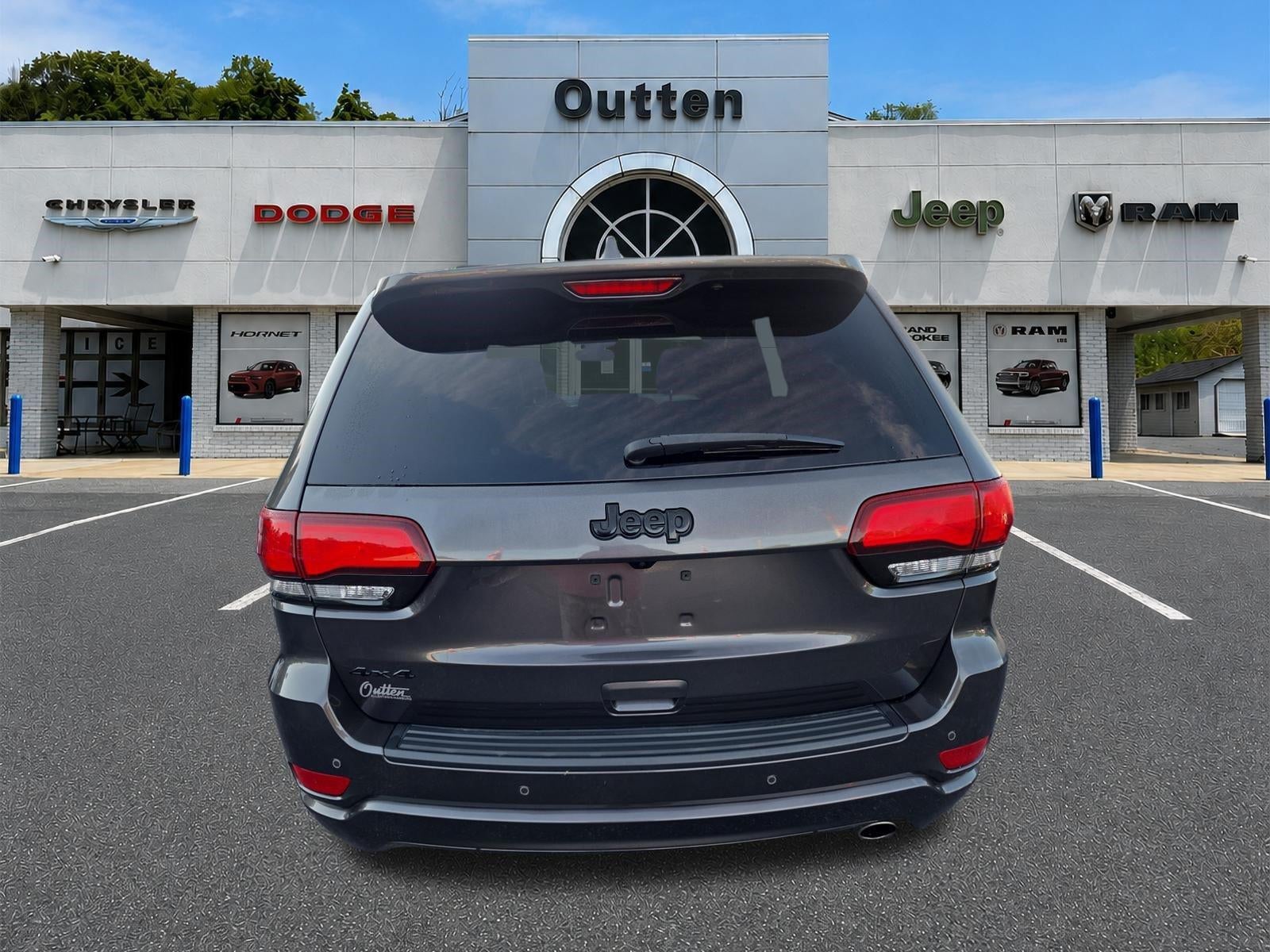 2021 Jeep Grand Cherokee Laredo X 4x4