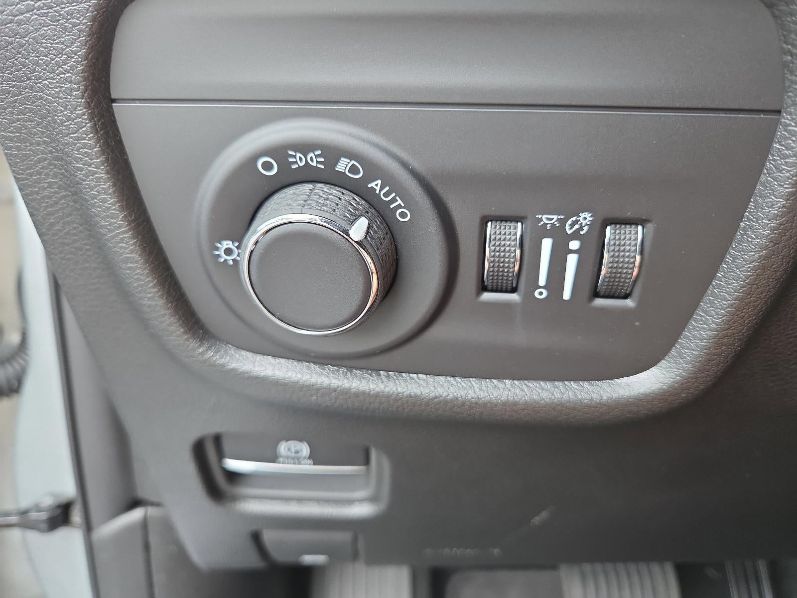 2024 Jeep Grand Cherokee Laredo X 4x4