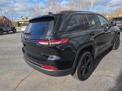 2023 Jeep Grand Cherokee Altitude 4x4