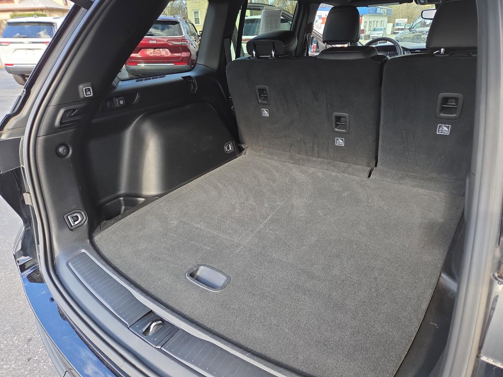 2023 Jeep Grand Cherokee Altitude 4x4