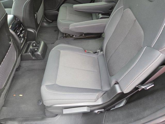 2023 Jeep Grand Cherokee L Laredo 4x4