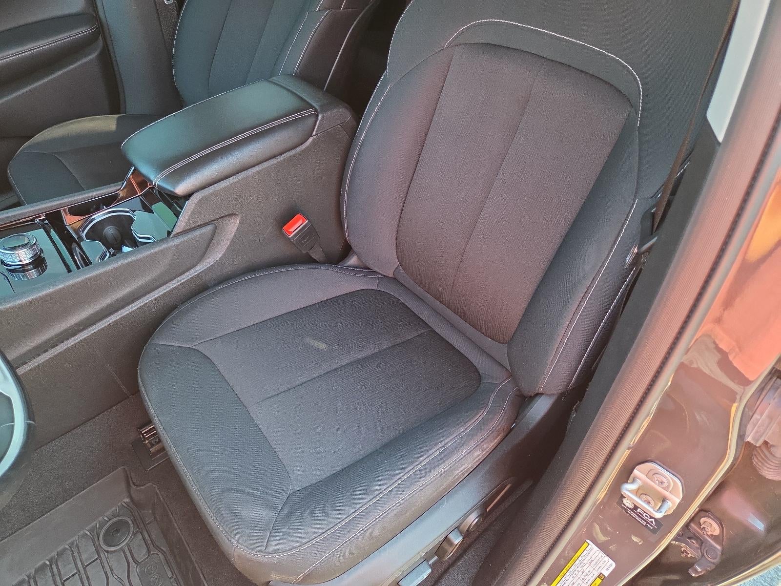 2021 Jeep Grand Cherokee L Laredo 4x4