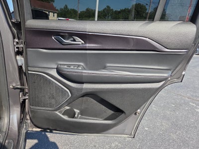 2021 Jeep Grand Cherokee L Laredo 4x4