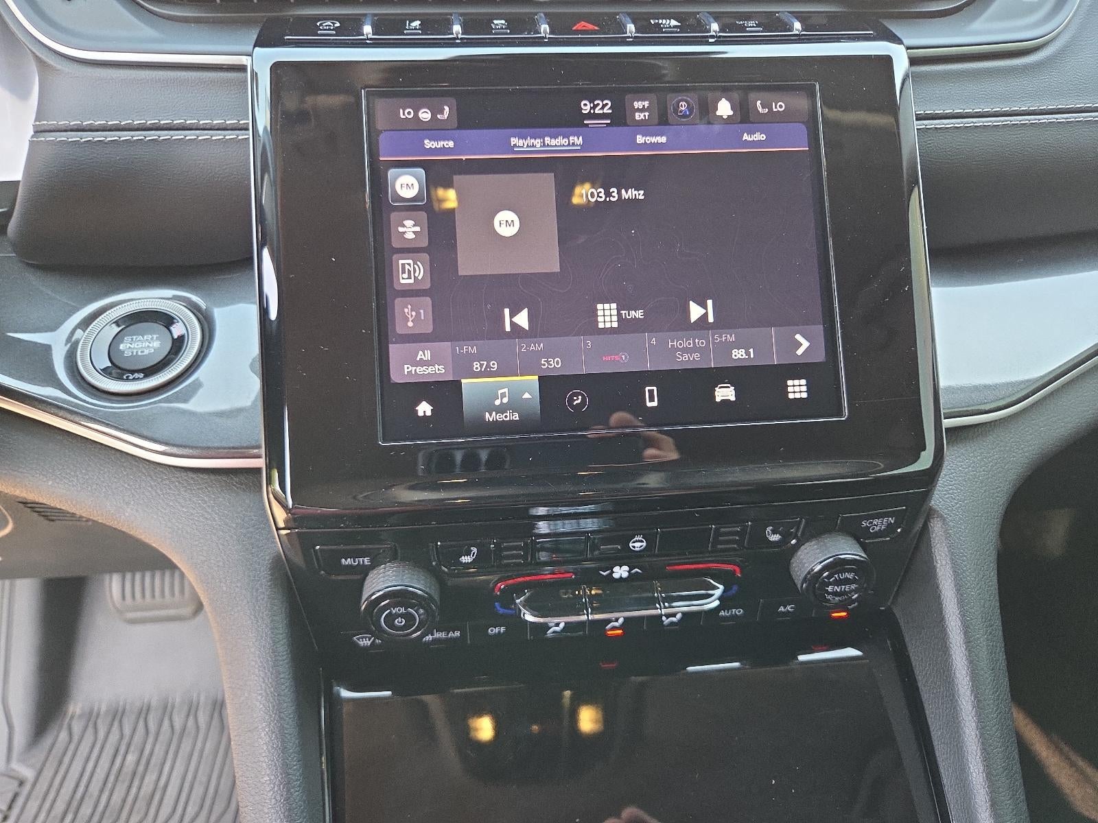 2021 Jeep Grand Cherokee L Laredo 4x4