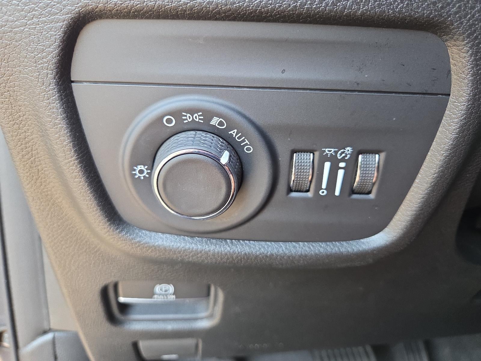 2021 Jeep Grand Cherokee L Laredo 4x4