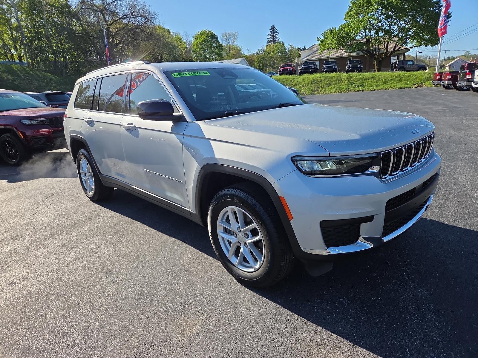 2023 Jeep Grand Cherokee L Laredo 4x4
