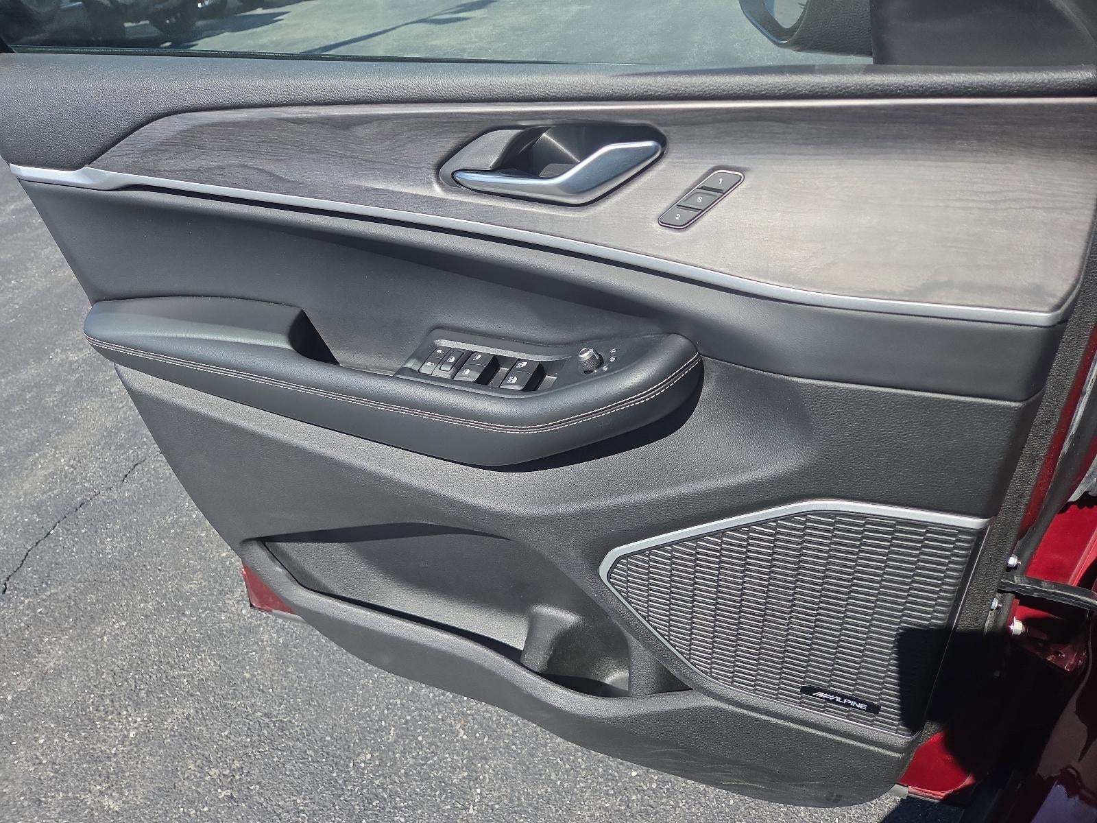 2022 Jeep Grand Cherokee L Limited 4x4