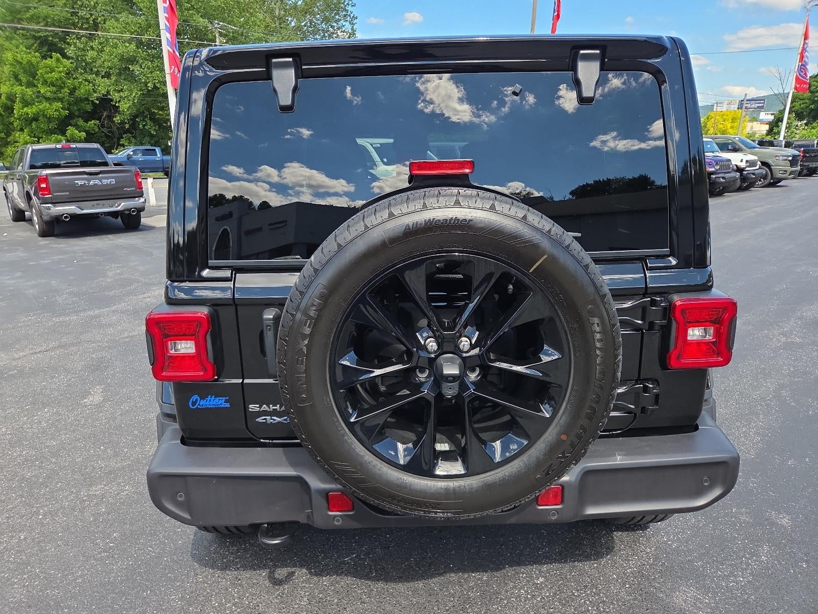 2025 Jeep Wrangler 4xe Sahara 4x4