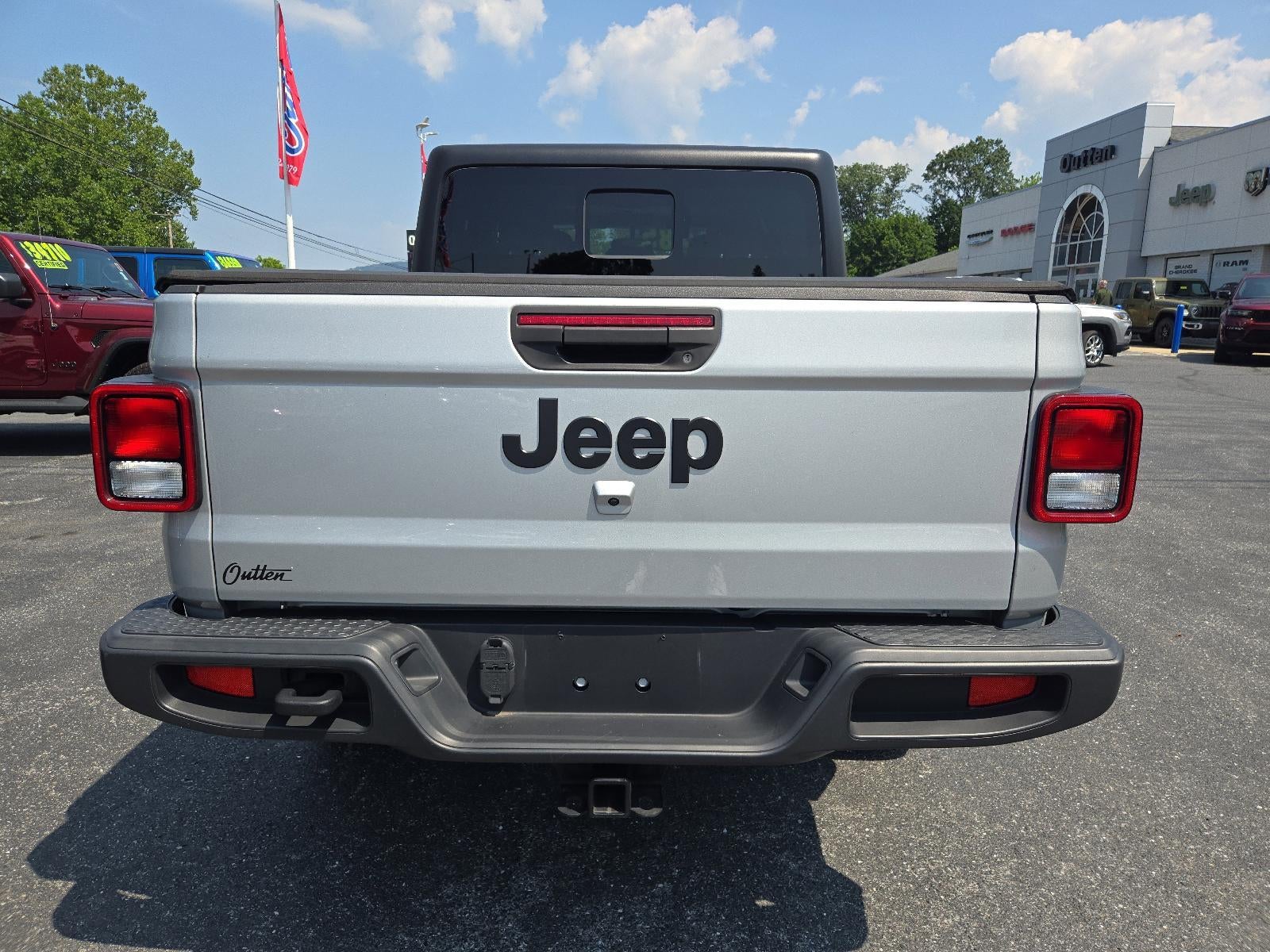 2022 Jeep Gladiator Altitude 4x4