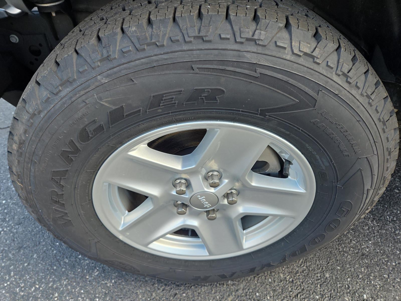 2022 Jeep Gladiator Sport S 4x4