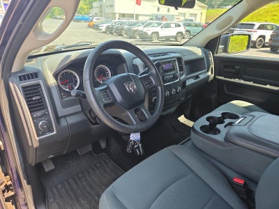 2014 RAM 1500 4WD Crew Cab 5.7 Ft Box Express