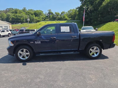 2014 RAM 1500 4WD Crew Cab 5.7 Ft Box Express