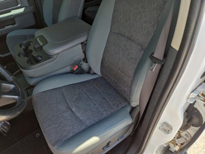 2016 RAM 1500 4WD Crew Cab 5.7 Ft Box Big Horn