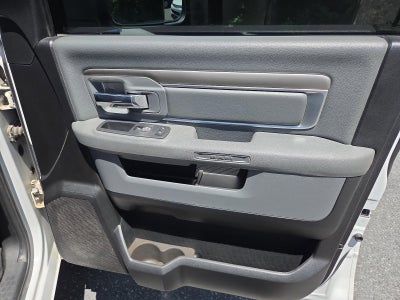 2016 RAM 1500 4WD Crew Cab 5.7 Ft Box Big Horn