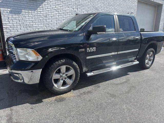 2016 RAM 1500 4WD Crew Cab 5.7 Ft Box Big Horn