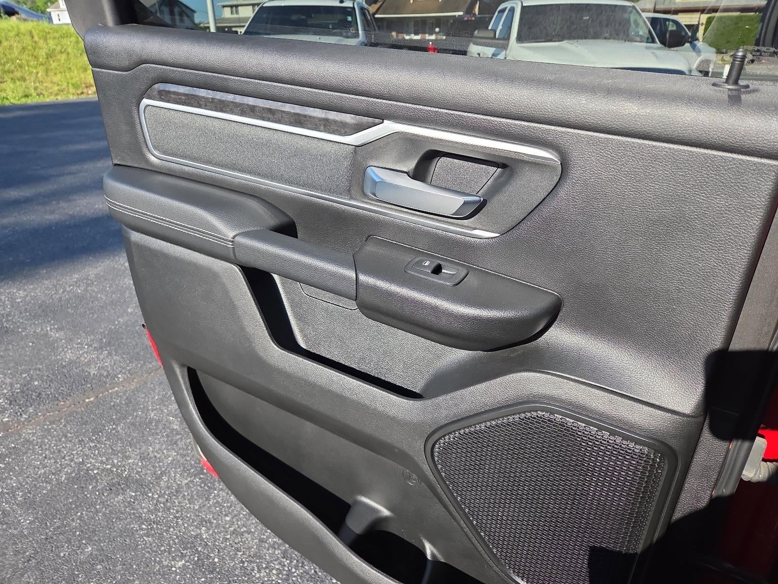2022 RAM 1500 Big Horn 4x4 Crew Cab 5'7" Box