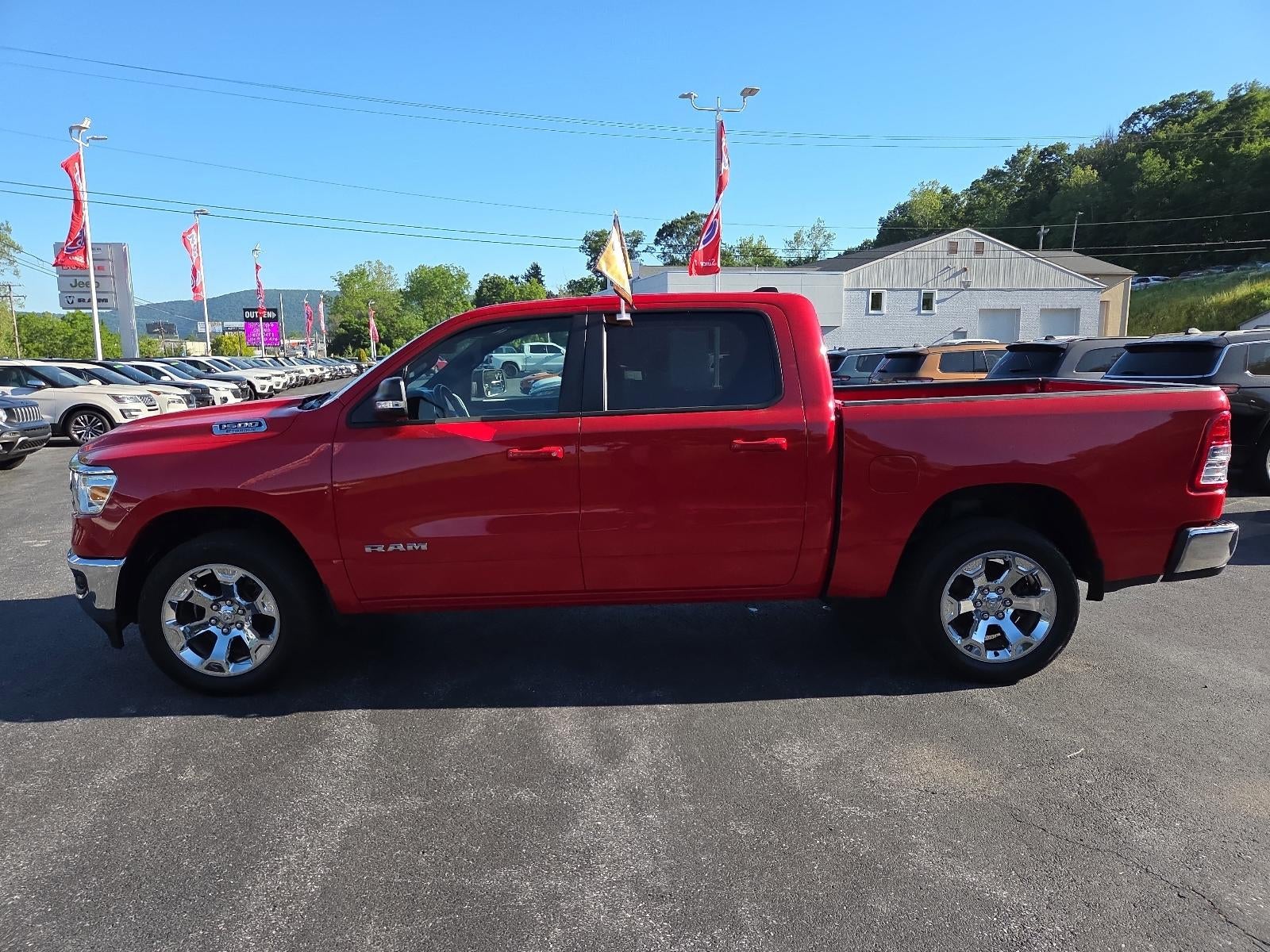 2022 RAM 1500 Big Horn 4x4 Crew Cab 5'7" Box
