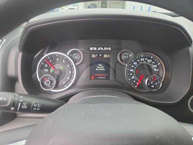 2025 RAM 1500 Big Horn 4x4 Crew Cab 5'7" Box