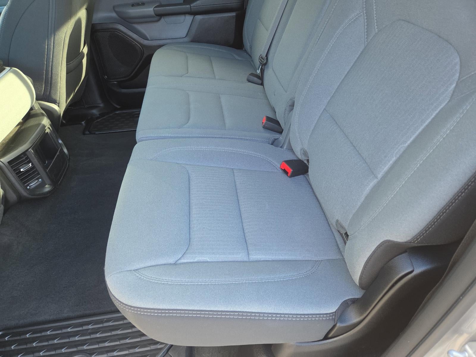 2021 RAM 1500 Big Horn 4x4 Crew Cab 5'7" Box