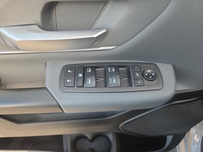 2021 RAM 1500 Big Horn 4x4 Crew Cab 5'7" Box