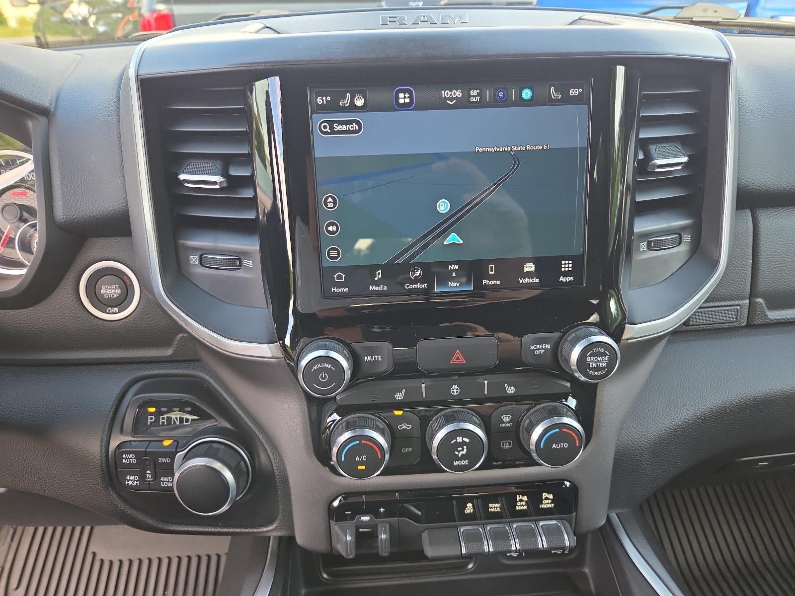 2022 RAM 1500 Big Horn 4x4 Crew Cab 5'7" Box
