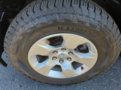 2021 RAM 1500 Big Horn 4x4 Crew Cab 5'7" Box