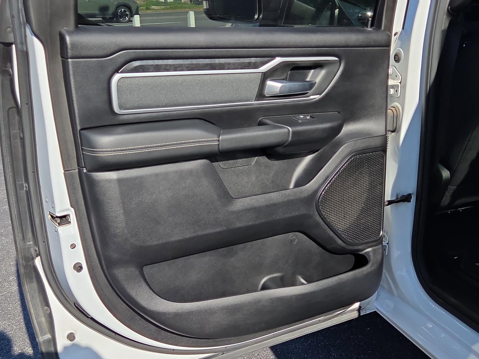 2021 RAM 1500 Big Horn 4x4 Crew Cab 5'7" Box