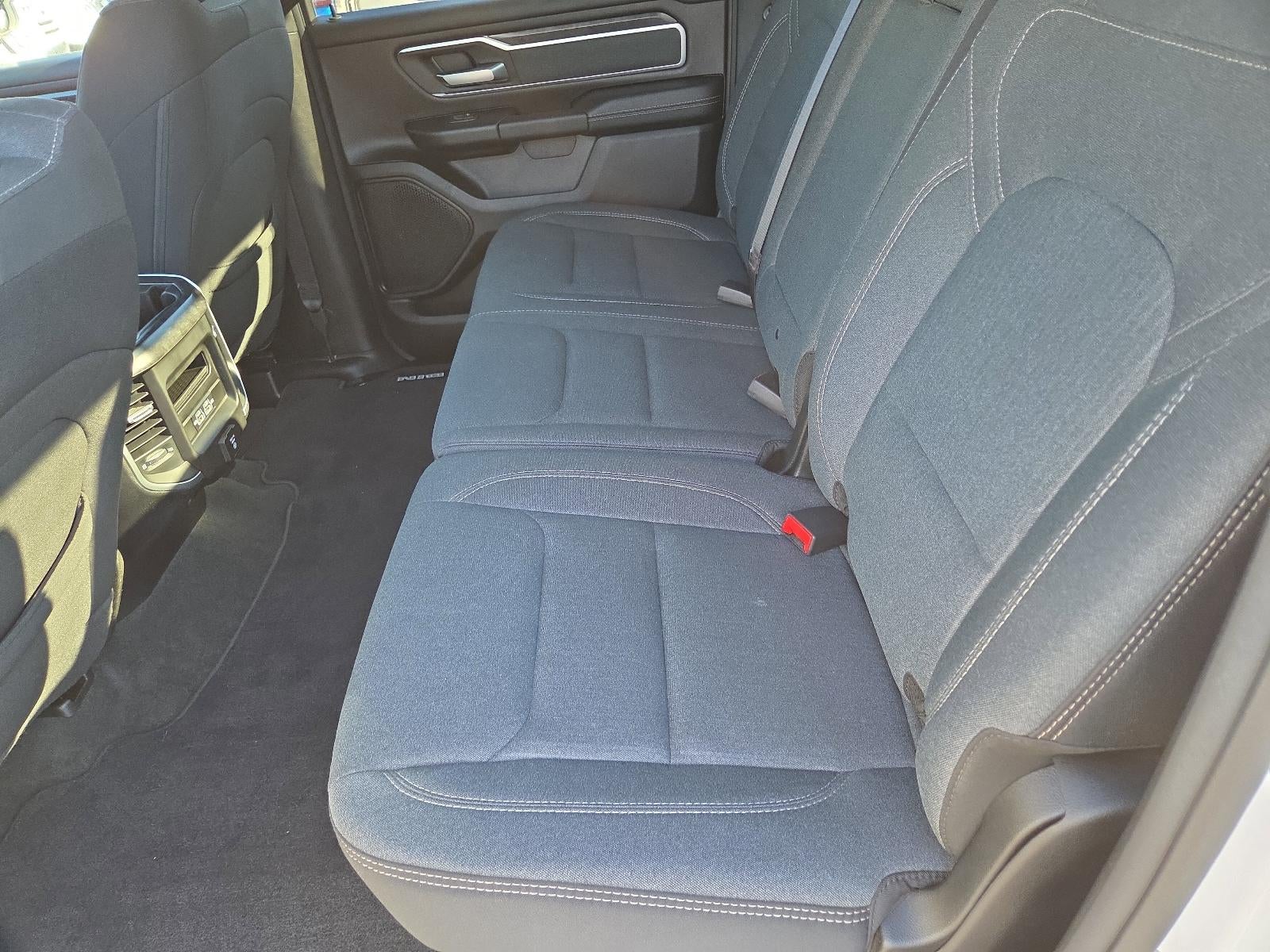 2021 RAM 1500 Big Horn 4x4 Crew Cab 5'7" Box