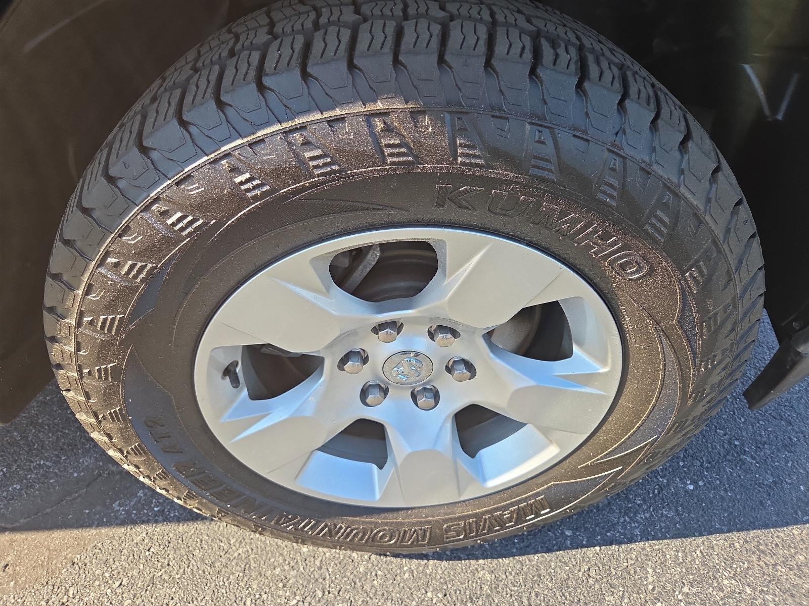2021 RAM 1500 Big Horn 4x4 Crew Cab 5'7" Box