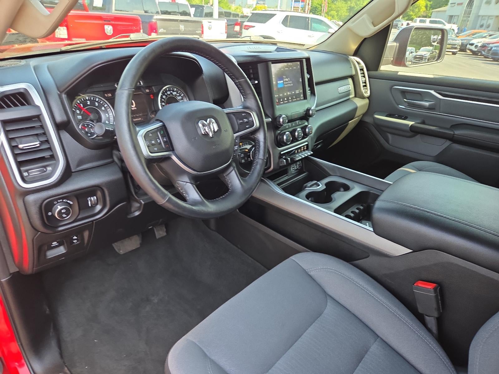 2020 RAM 1500 Big Horn 4x4 Crew Cab 5'7" Box