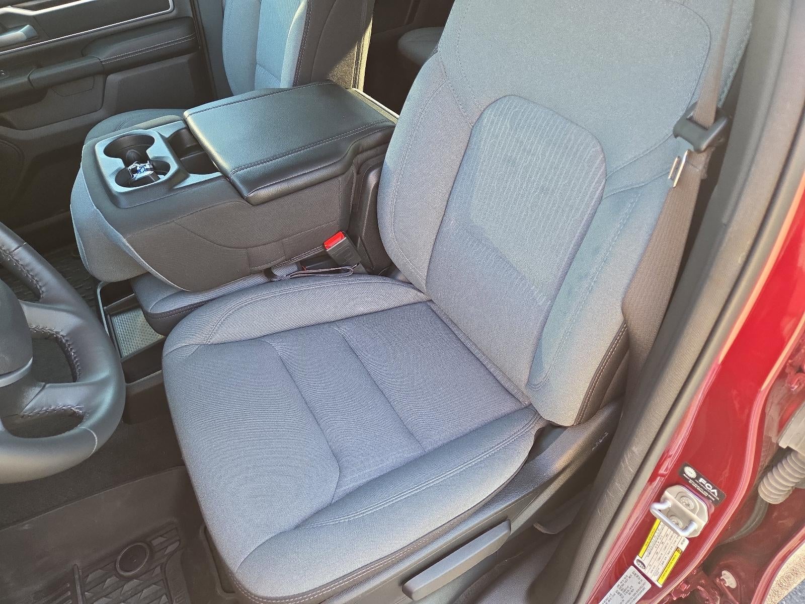 2023 RAM 1500 Big Horn 4x4 Crew Cab 5'7" Box