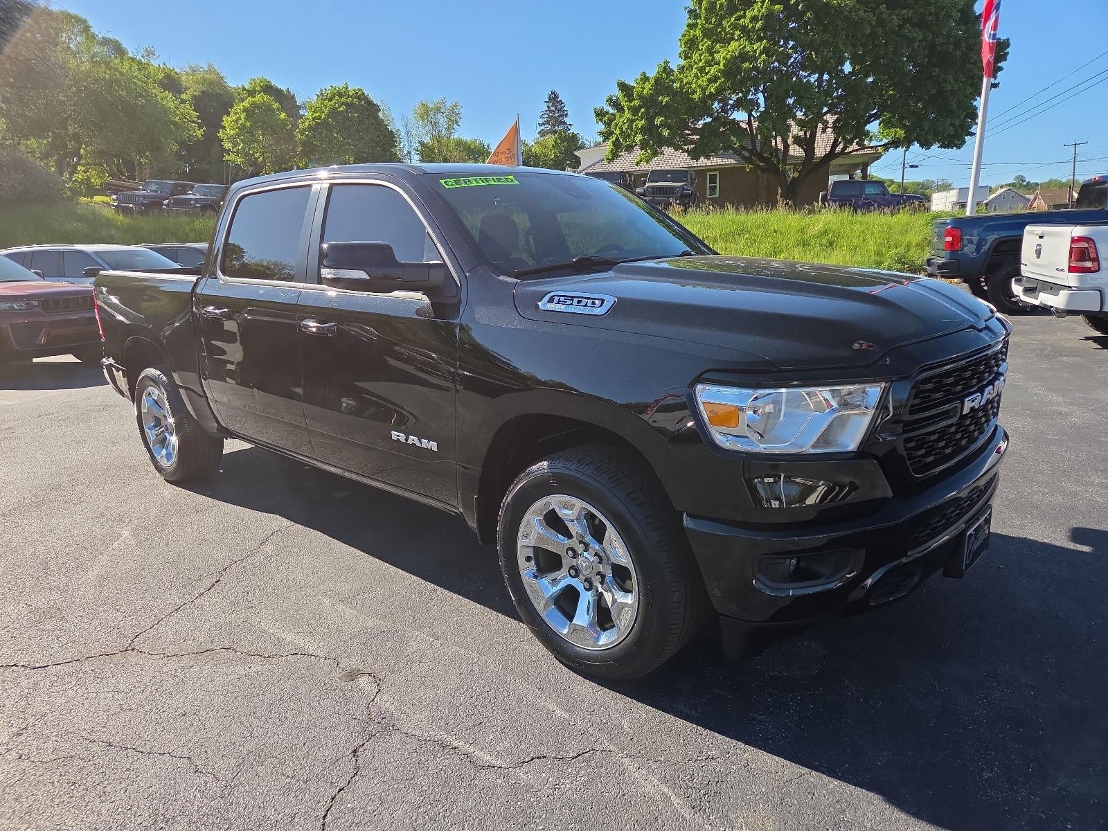 2022 RAM 1500 Big Horn 4x4 Crew Cab 5'7" Box