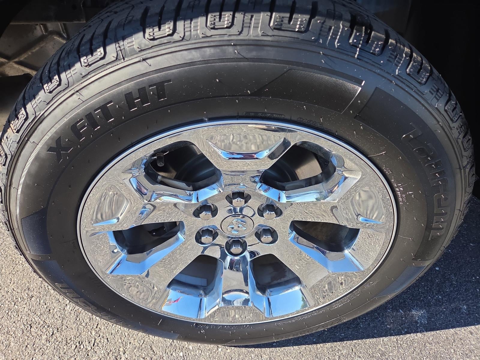 2022 RAM 1500 Big Horn 4x4 Crew Cab 5'7" Box