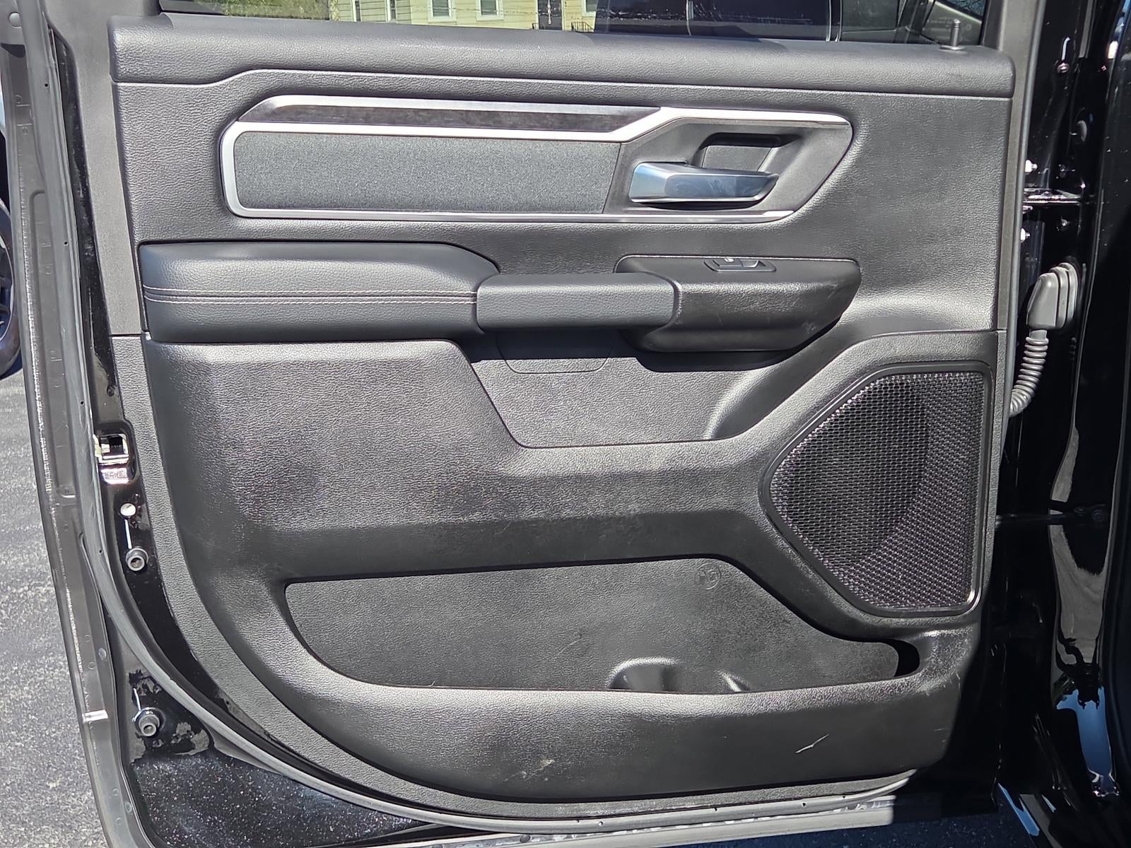 2022 RAM 1500 Big Horn 4x4 Crew Cab 5'7" Box