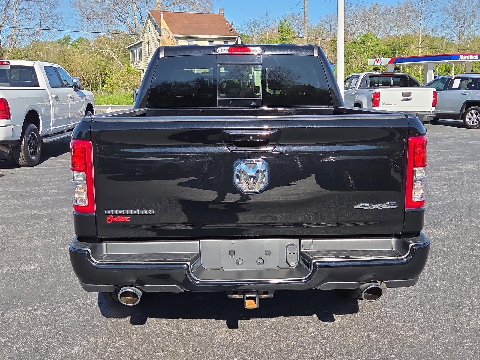 2022 RAM 1500 Big Horn 4x4 Crew Cab 5'7" Box