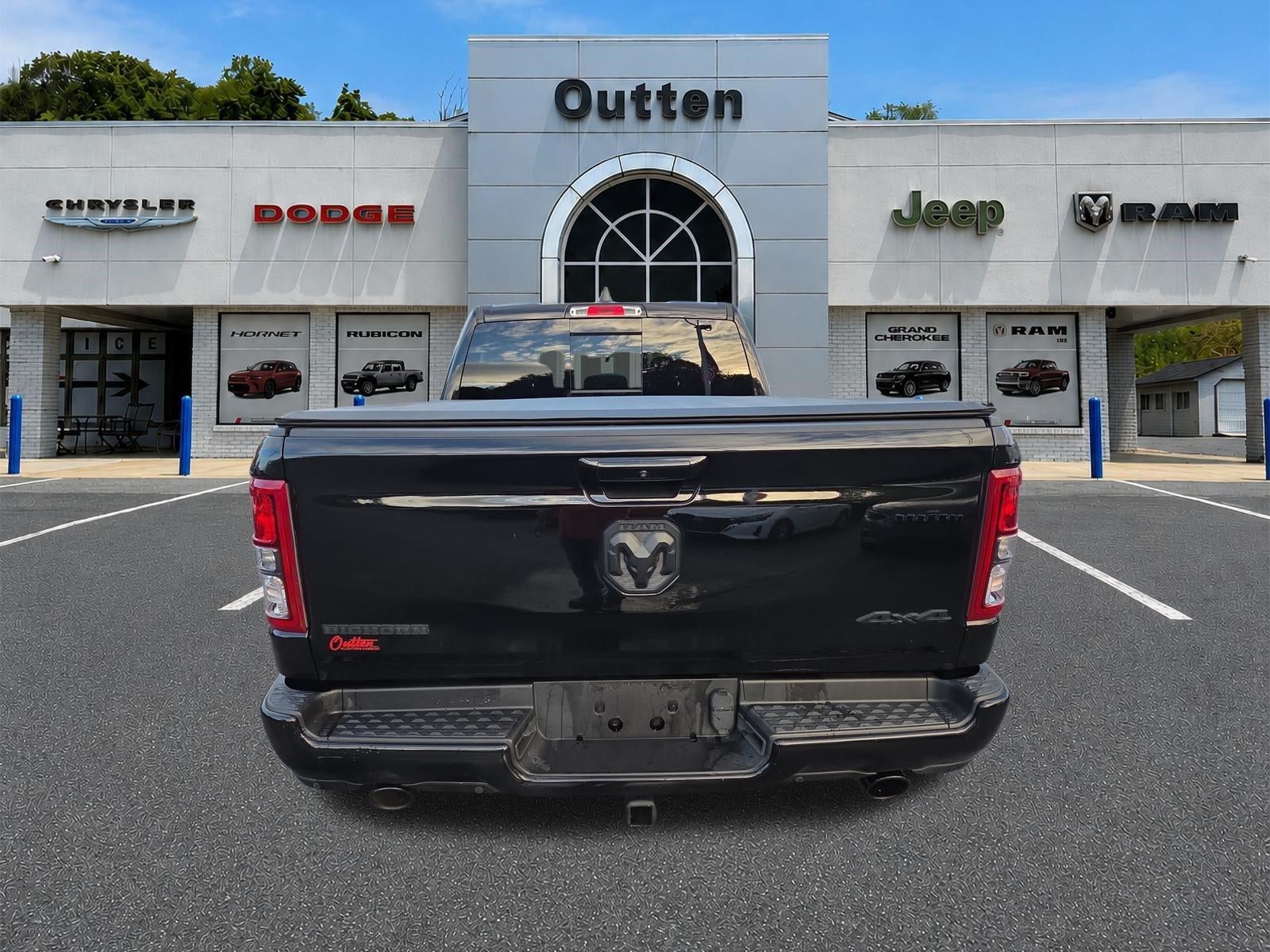 2021 RAM 1500 Big Horn 4x4 Crew Cab 5'7" Box