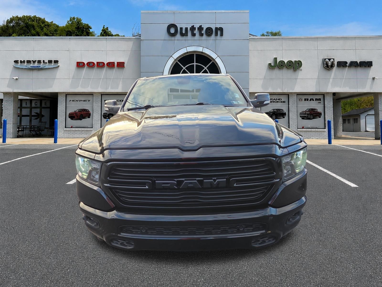 2021 RAM 1500 Big Horn 4x4 Crew Cab 5'7" Box