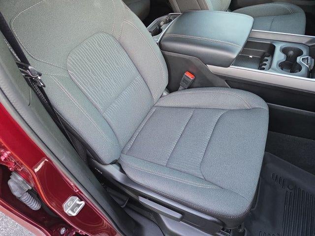 2022 RAM 1500 Big Horn 4x4 Crew Cab 6'4" Box