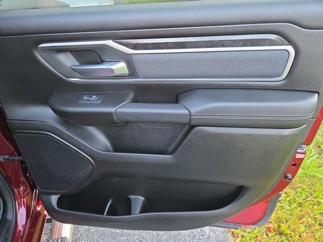 2022 RAM 1500 Big Horn 4x4 Crew Cab 6'4" Box