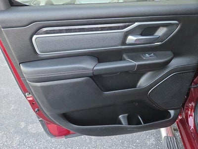 2022 RAM 1500 Big Horn 4x4 Crew Cab 6'4" Box