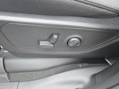 2023 RAM 1500 Big Horn 4x4 Crew Cab 6'4" Box