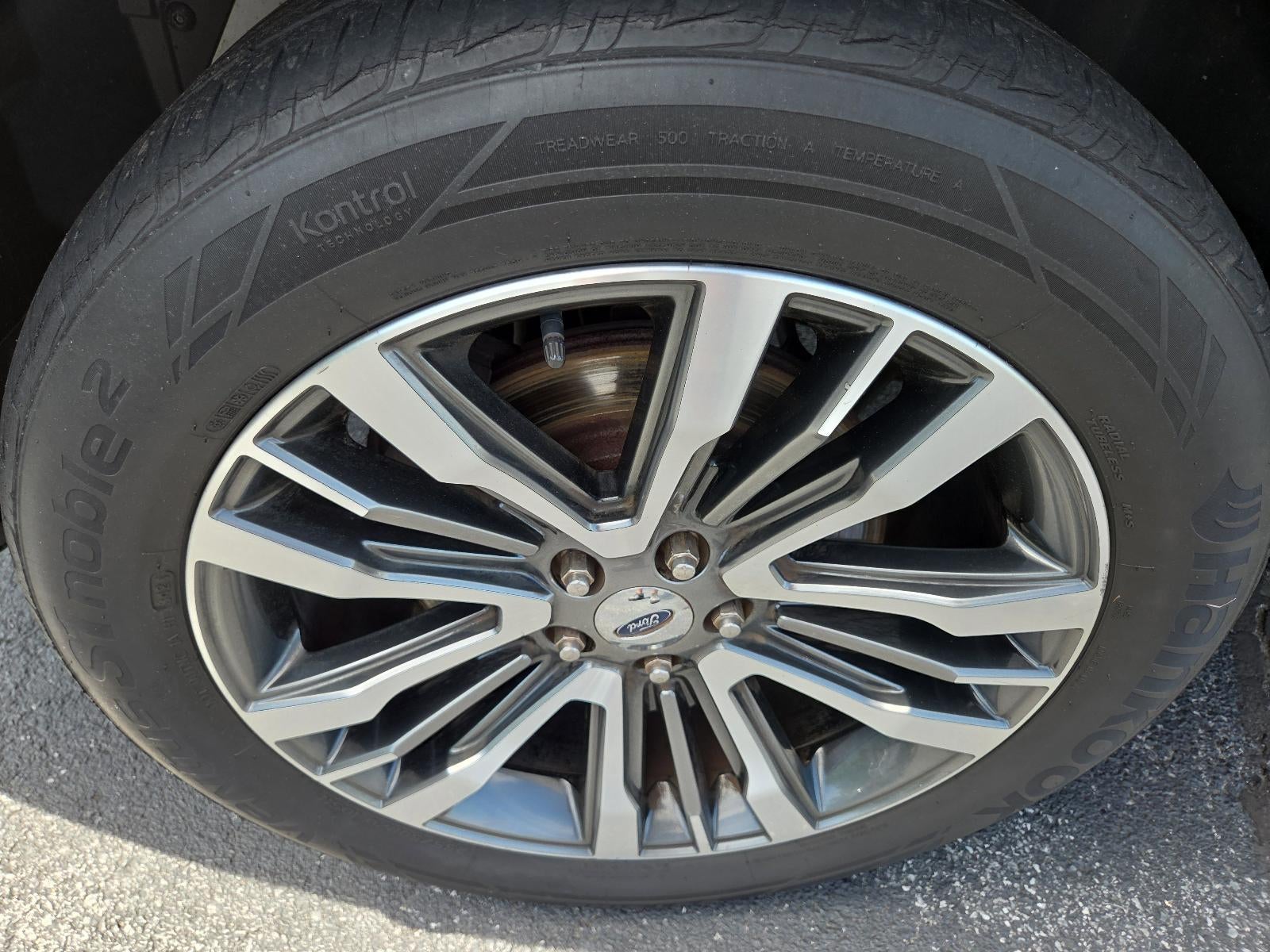 2016 Ford Explorer 4WD 4dr Platinum