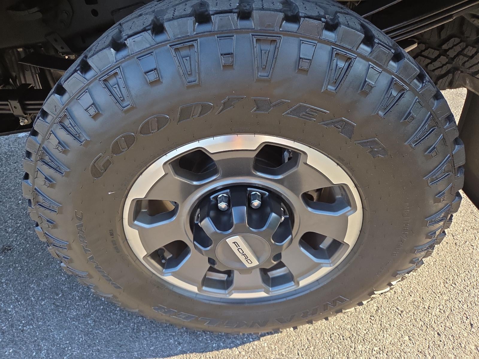 2023 Ford Super Duty F-250 SRW XLT 4WD Crew Cab 6.75' Box